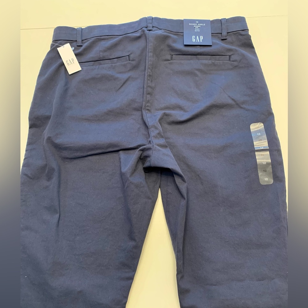 NWT Gap Skinny Ankle Khakis - Picture 3 of 5